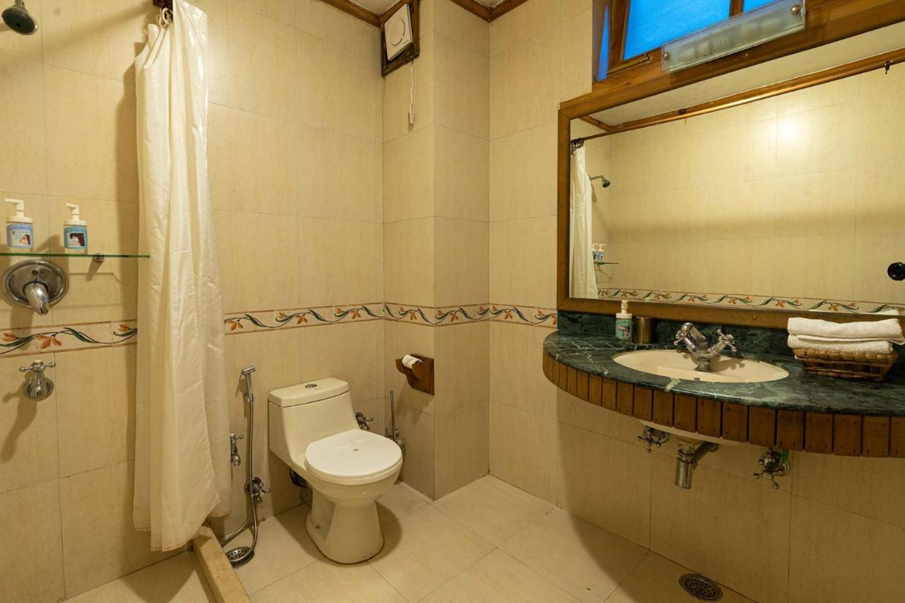 Stayvista At Casa Bella Vista- Mall Road มะนาลี ภายนอก รูปภาพ